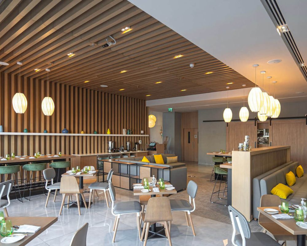 Element-Hotel-by-Marriott-Section-3-Side